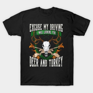 Deer Skull Hunter Hunting Fan T-Shirt